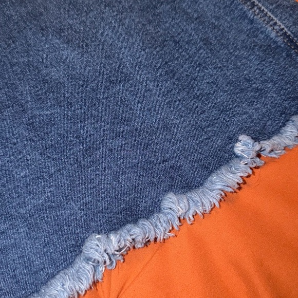 BCBGeneration Relaxed Fit Blue Jeans - Picture 5 of 5